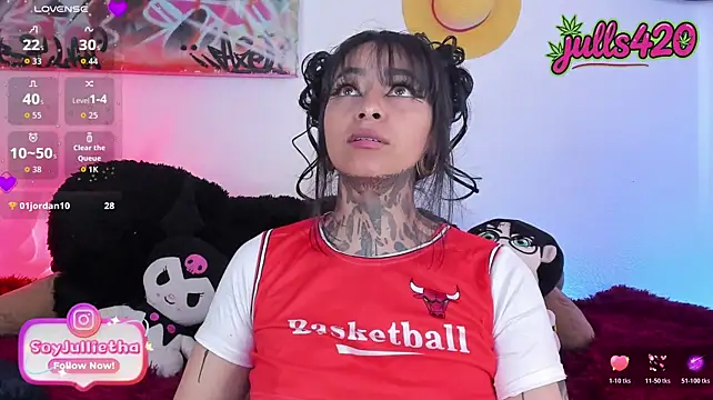 Julls420_ XXX чат на живо