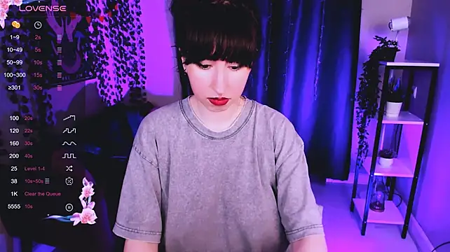 Chatroom XXX en direct de Lily_xBabe