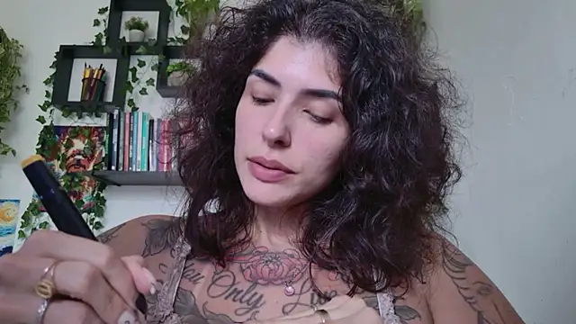 Chat XXX ao vivo de TaliMajesty