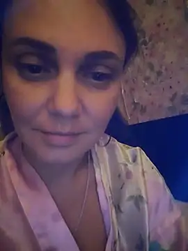 AliceSoultes XXX чат на живо
