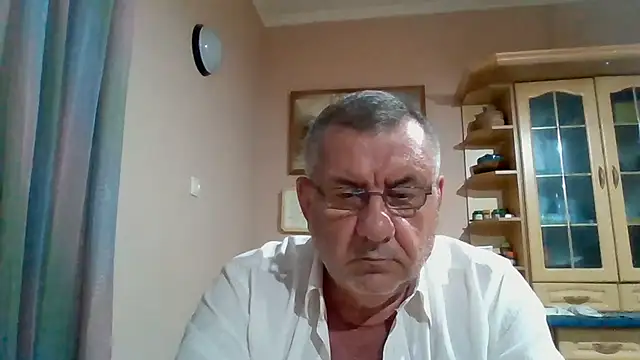 دردشة machomale3 الجنسية المباشرة