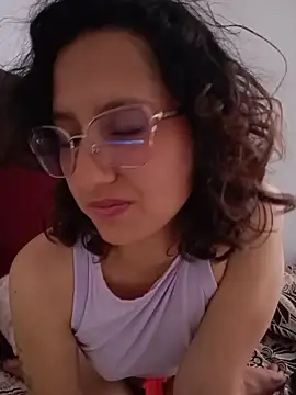 Chat XXX en directo de JustVeroo_