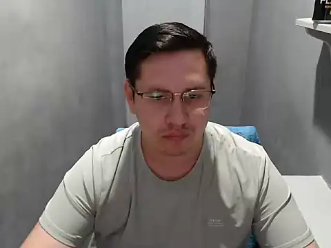 Max_Marlinn élő XXX-chatje
