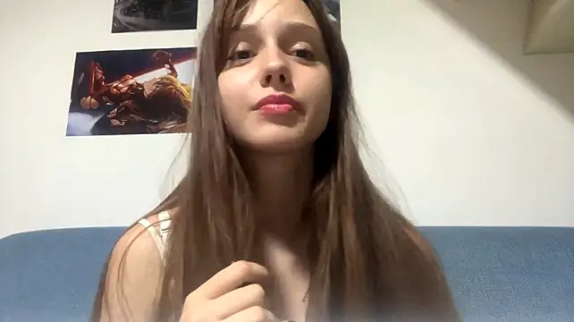 mollyrealay XXX чат на живо