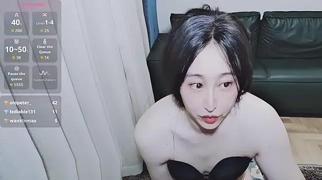 แชท XXX สดของ _cherry_777
