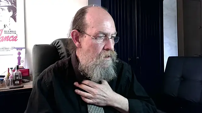Živý XXX chat Uncle_Hottie