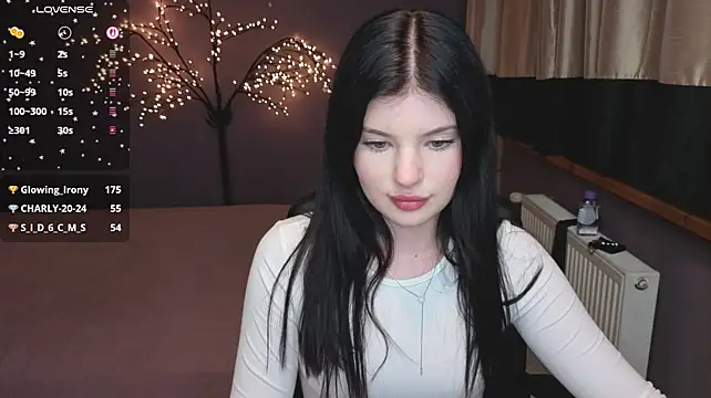 AnnaYount XXX чат на живо
