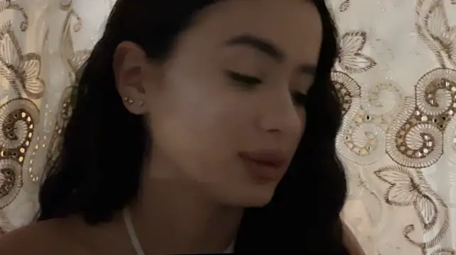 TeganBenek XXX чат на живо