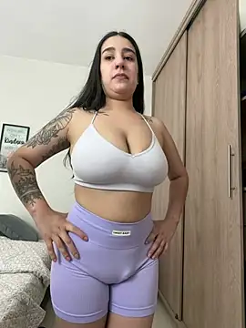 valeria4 Chat XXX in diretta