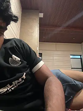 rockyfuckboi Шоу с уебкамера