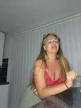 VanLifeVixen 라이브 XXX 채팅