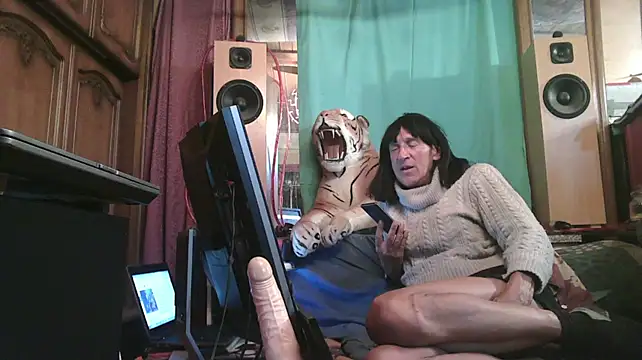 SissiDomination XXX чат на живо
