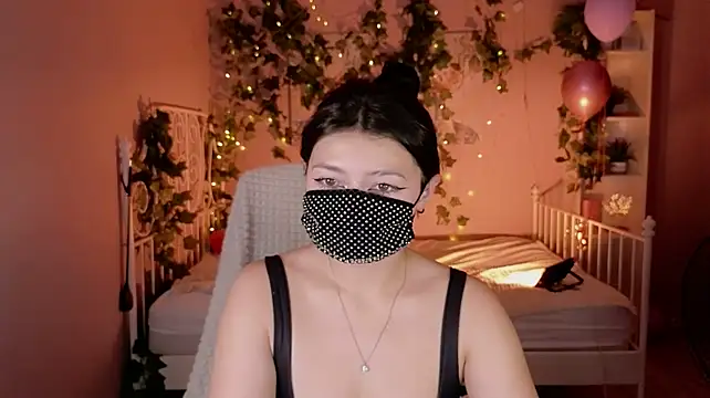 MeganSpicy XXX чат на живо