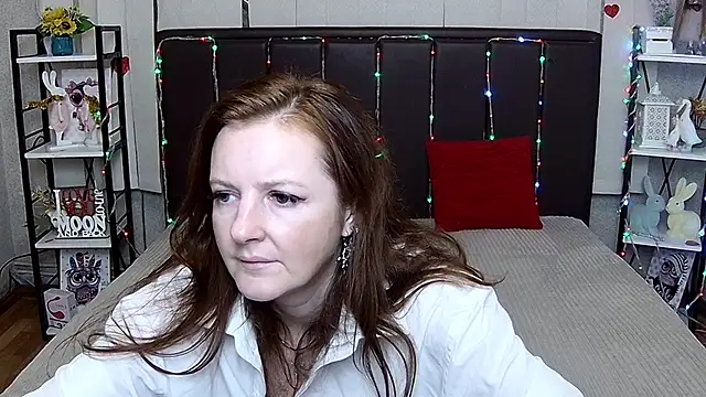 MeganPirs Adlı Modelin Canlı XXX Sohbeti