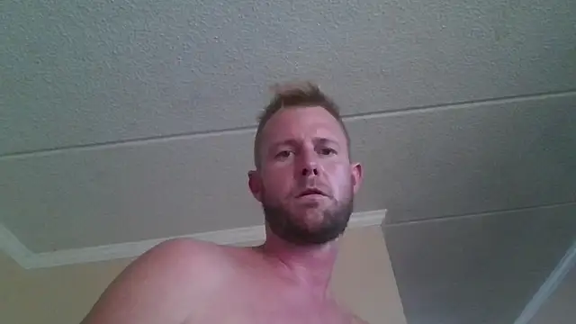 Czat XXX na żywo – FLAcloudydick