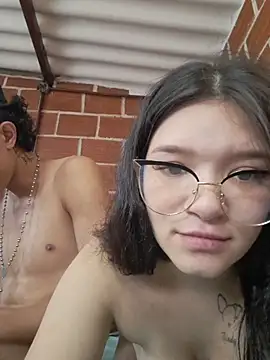 Chat +18 de moonlight-couple ao vivo