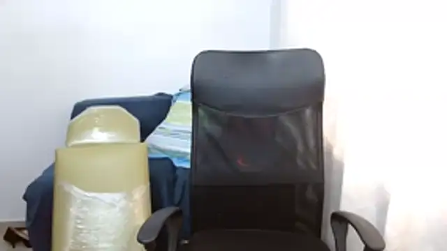 Angel_Naye – Naživo XXX chat