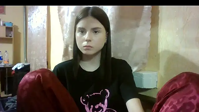 RoyalVelour_ Adlı Modelin Canlı XXX Sohbeti
