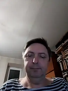 Pokaz2020's Live XXX Chat