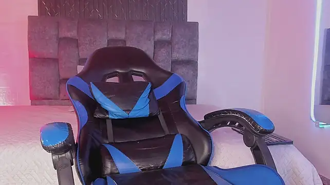 Alexxus_Smith 라이브 XXX 채팅