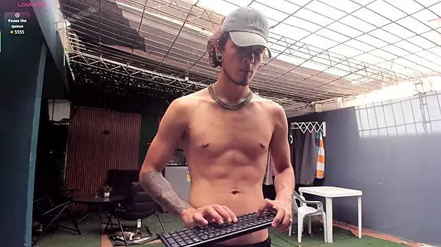 Skinny_Mac 라이브 XXX 채팅
