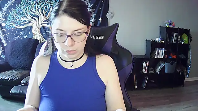 XXX chat uživo modela KaliWanders