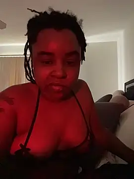 reecieofficial XXX чат на живо