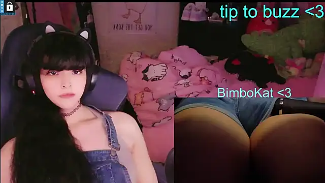 XXX chat uživo modela BimboCat