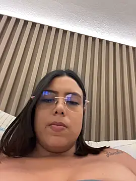 THAIA- Webcam-Show