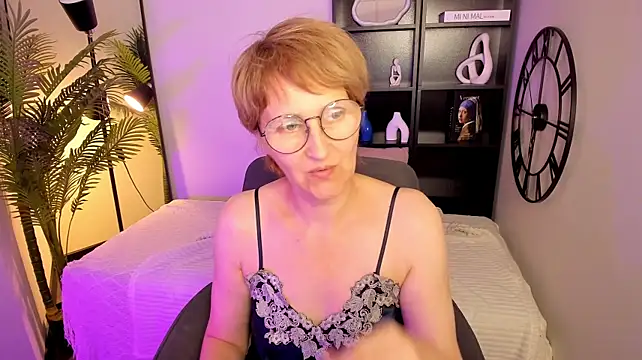 Paris_Cherry's Live XXX Chat