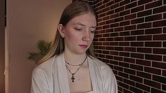 SookToulson's Live XXX Chat