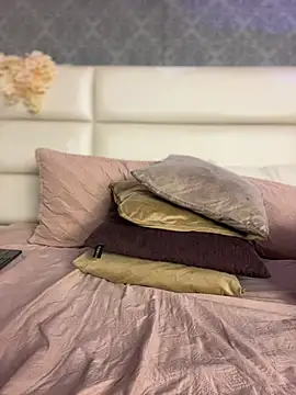 MiilaBlake's Live XXX Chat