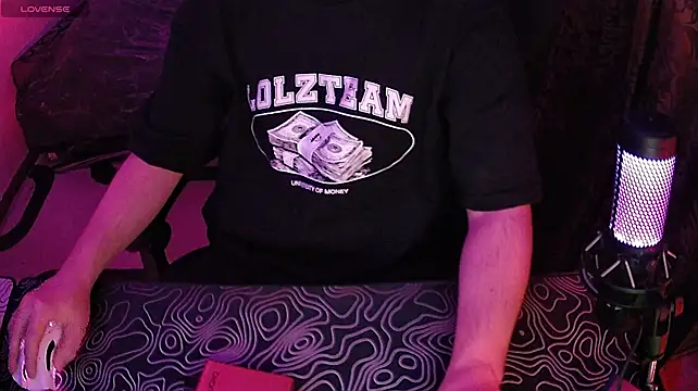 ZXCENSORED- Live XXX-Chat