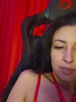 دردشة Rosalia_rose الجنسية المباشرة