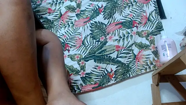 69smallstarn Live XXX chat