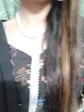 Živý XXX chat Noor_Darliing