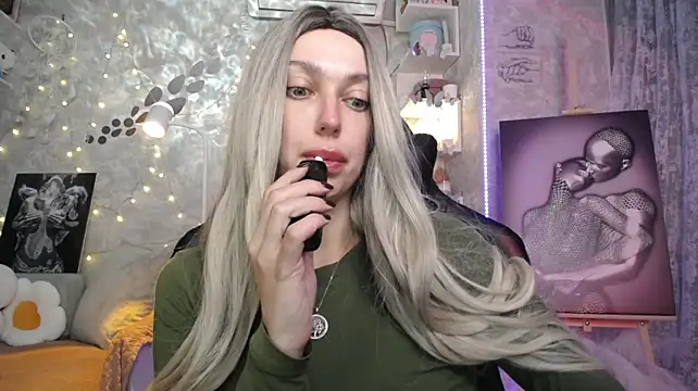 NickyAdamidi Chat XXX in diretta