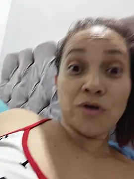 Amanda39 XXX чат на живо