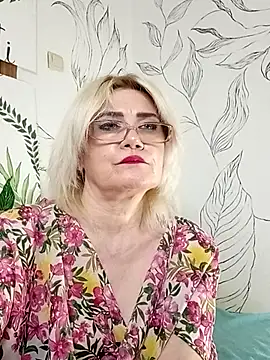 Chat +18 de Catty_Lady ao vivo