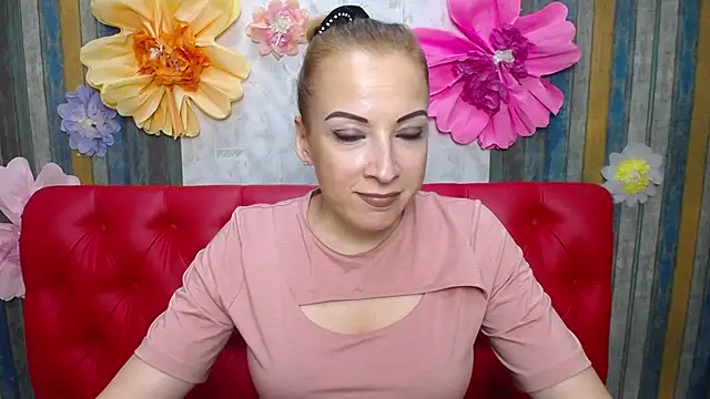 دردشة ElizabethSho الجنسية المباشرة