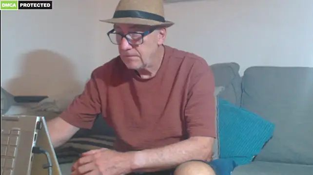 XXX chat uživo modela bluedae1