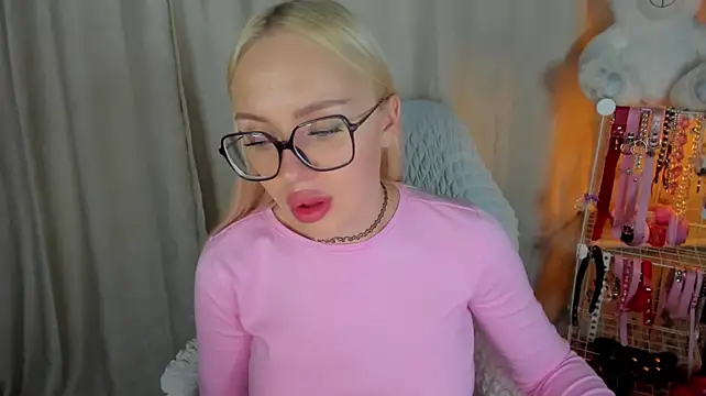 CeaneLino XXX чат на живо