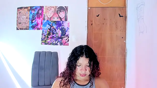 צ'אט XXX בשידור חי של Emily_Coper18