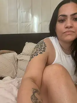 nadi006's Live XXX Chat