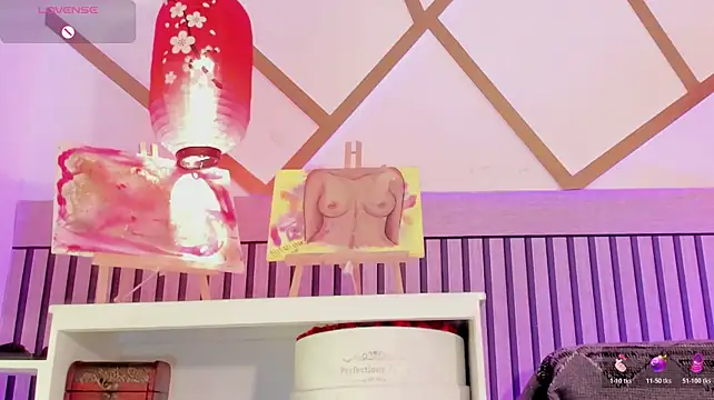 NinaInk XXX чат на живо