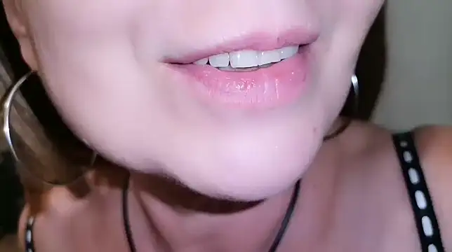 LadyAndTransy Obrolan Langsung XXX