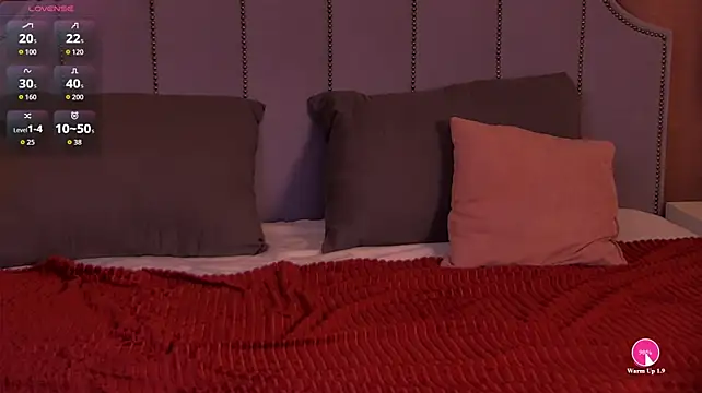 ShyMariam Chat XXX live