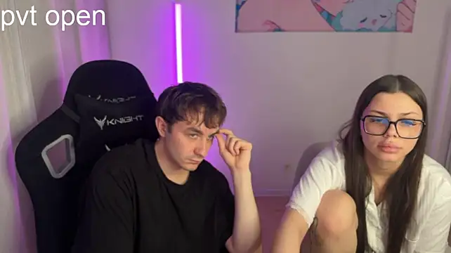 xgvgggx Live XXX-Chat