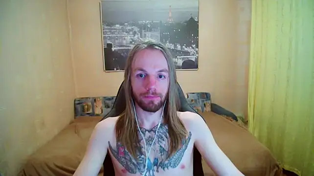XXX chat uživo modela AdamDickens