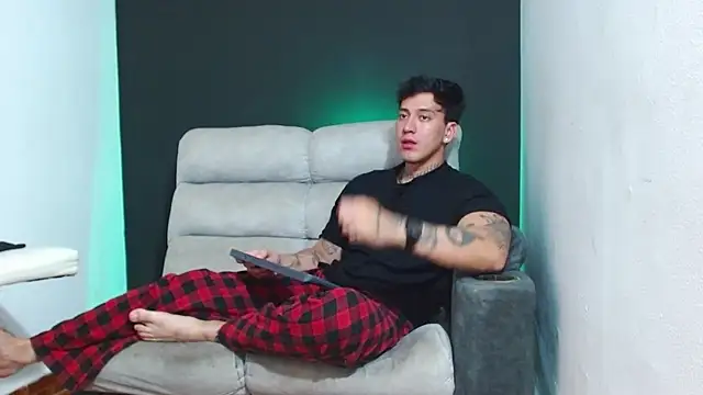 JUSTIN_FULLER1n Webbikameraesitys
